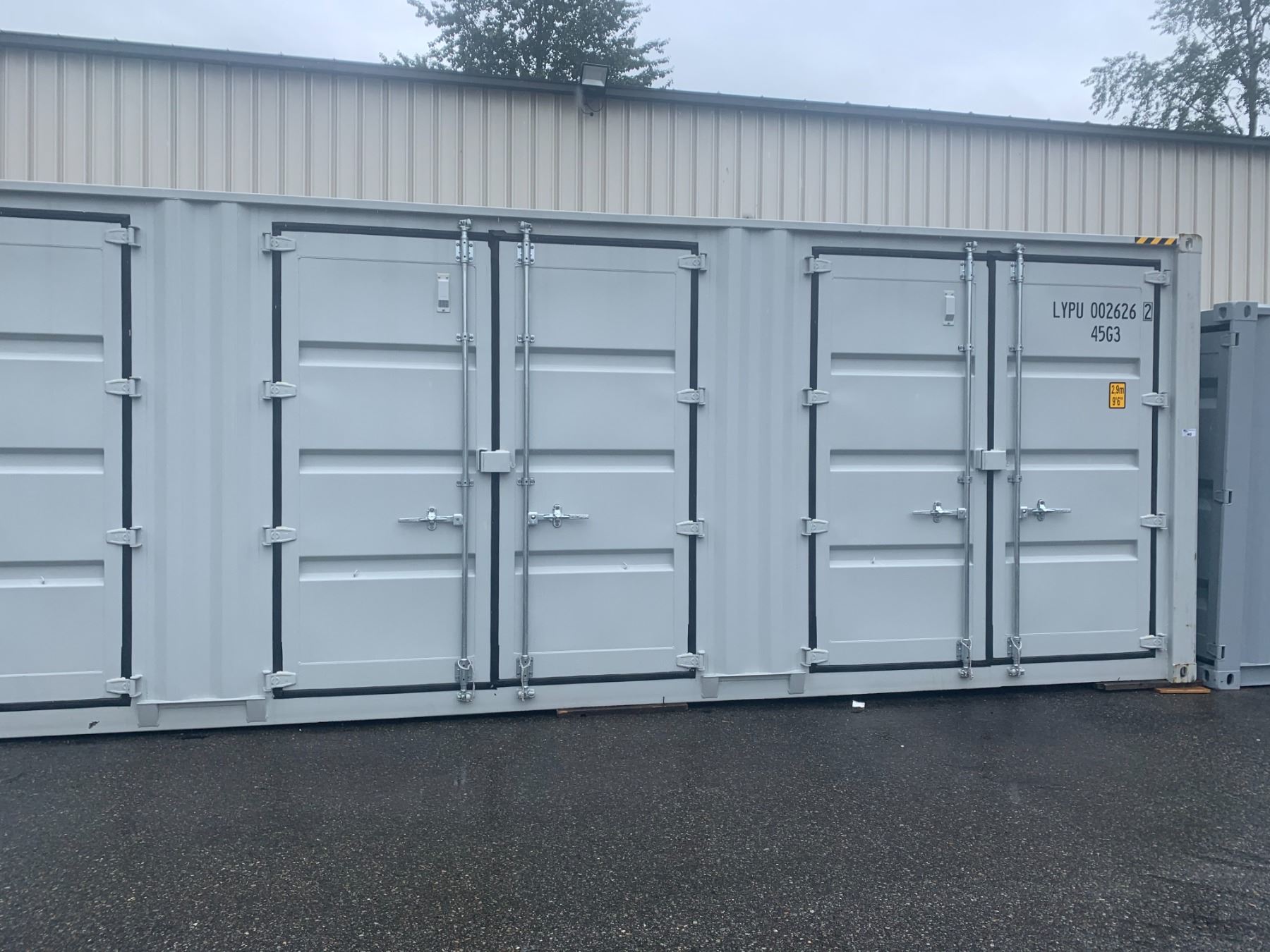 NEW LIGHT GREY 5 BAY 40'L X 8' W X9'6