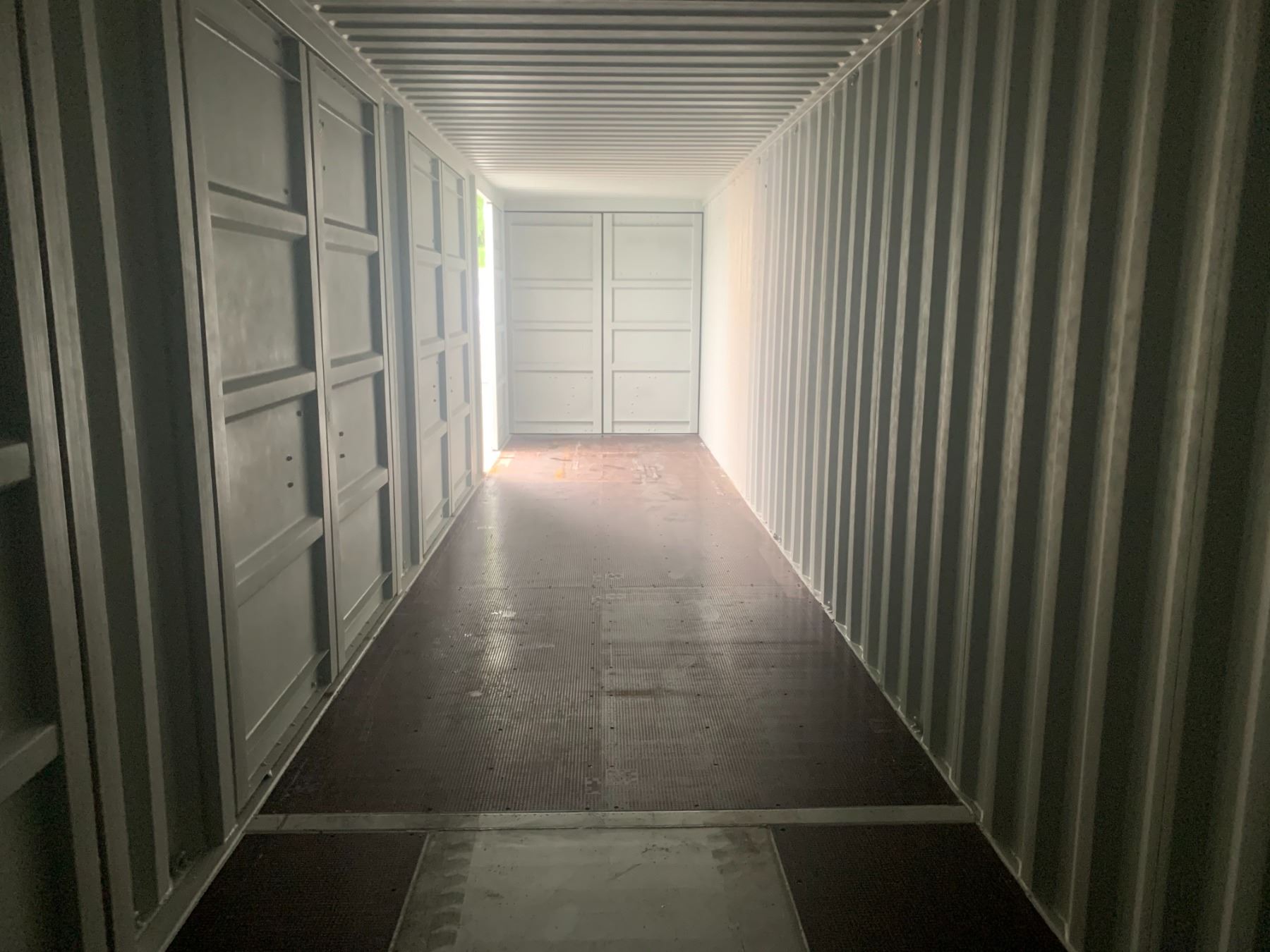 NEW LIGHT GREY 5 BAY 40'L X 8' W X9'6