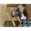 Image 1 : SHEAR & BENCH VISE