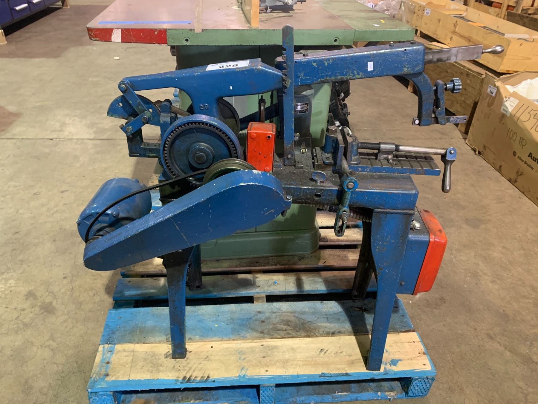 KELLER INDUSTRIAL METAL CUTTING BAND SAW Able Auctions Keller industrial metal cutting band saw able auctions