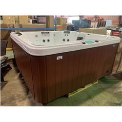 CAL SPA HOT TUB, ESCAPE SPAS, HIGH GLOSS WHITE, ARCY, 100X100 MAHOGANY BASE,BENCH,4 PILLOWS,