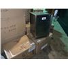 Image 1 : 3 BROIL CHEF STAINLESS STEEL 18" X 26" 3 DRAWER BUILT IN CABINETS