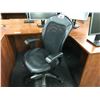 Image 2 : BLACK MESH BACK MULTI-LEVER TASK CHAIR, VINYL SEAT, STYLE 2