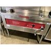 Image 2 : BLODGETT 25"L X 34"W X 9"D COMMERCIAL STAINLESS STEEL TILTING BRAISING PAN / SKILLET
