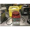 Image 1 : ROBOT COUPE R2 SERIES COMMERCIAL FOOD PROCESSOR