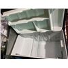 Image 2 : IGLOO FR325 STAINLESS STEEL BAR REFRIGERATOR