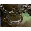 Image 2 : 11 STAINLESS STEEL 12" ROUND COMMERCIAL CHAFING DISHES
