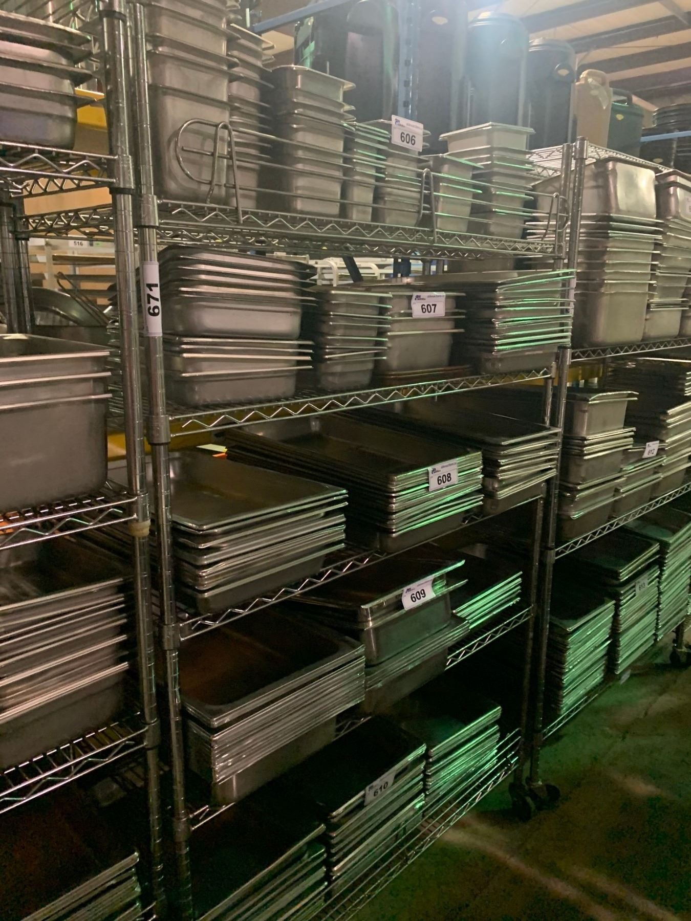 CHROME 5 TIER MOBILE