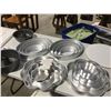 Image 2 : LOT OF ASSTED BAKING WARE INCLUDES - BUNDT PAN/ANGEL FOOD CAKE PAN/ 2 X  4 PCE SETS OF 8" - 17"