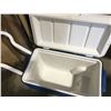 Image 2 : COLEMAN 2 WHEEL COOLER WITH HINGED LID