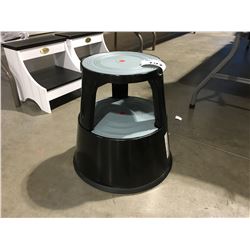 EASY GLIDE STACKABLE STEP STOOL (MAX 150KG) (APPROX 13.5  DIAMETER)