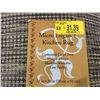 Image 2 : MICRO ELEGANCE KITCHEN RUG (23" X 36") CUSHIONED UNDER FOOT, UNIQUE DESIGN, MACHINE WASHABLE, LOW