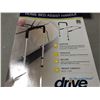 Image 2 : FOR THE ROAD AHEAD DRIVE HOME BED ASSIST HANDLE & RAISED TOILET SEAT WITH REMOVABLE ARMS 5" HEIGHT