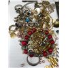 Image 2 : BAG OF MISC. JEWELRY & RAY BANS