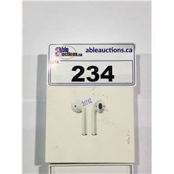 APPLE AIR PODS WORKING ORDER