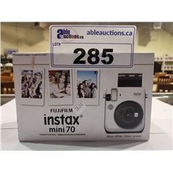 INSTAX MINI 70 INSTANT CAMERA