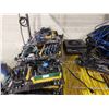 Image 2 : SHELF OF 850 GQ EV3A BITMINING ITEMS AND MORE!