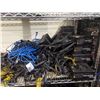 Image 3 : SHELF OF 850 GQ EV3A BITMINING ITEMS AND MORE!