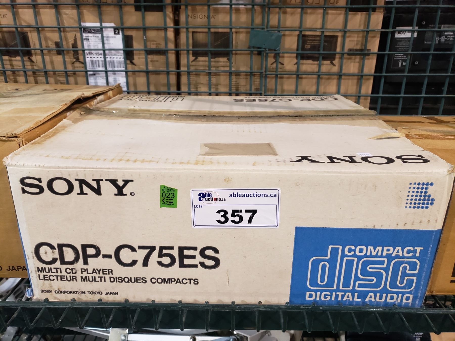 SONY MULTI CD PLAYER MODEL CDPC75ES, SONY VINYL PLAYER MODEL PST22