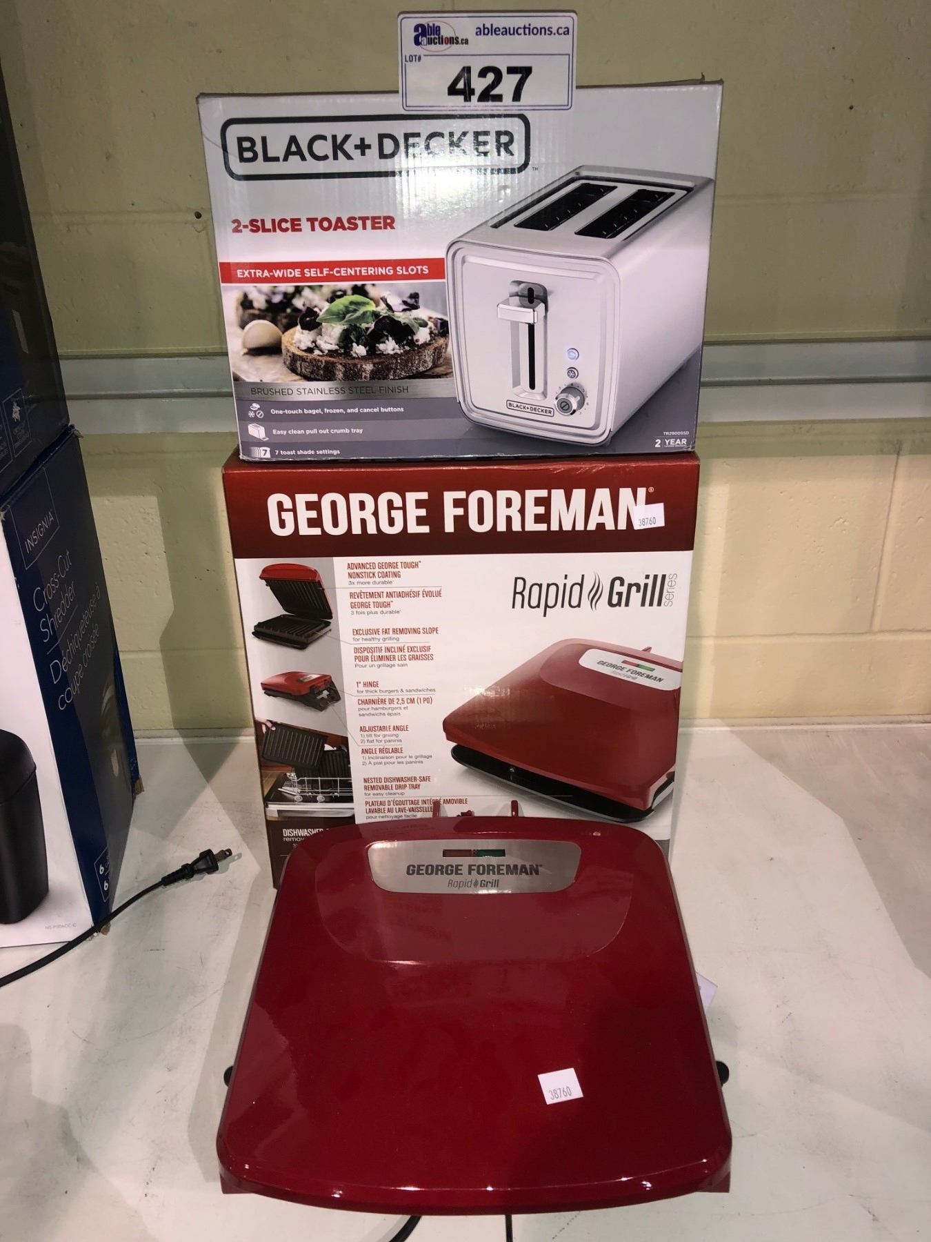 2 GEORGE FOREMAN RAPID GRILL SERIES & A BLACK + DECKER TOASTER