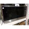 Image 1 : PANASONIC MICROWAVE MISSING PLATE AND DOES NOT TURN ON