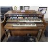 Image 2 : VINTAGE ORGAN