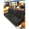 Image 2 : FUTON (69 X 16 X 31-37")