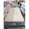 Image 1 : SINGLE BEAUTYREST MATTRESS