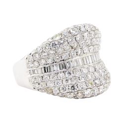 3.72 ctw Diamond Ring - 18KT White Gold