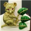 Image 2 : Vintage 18k Gold Detailed Koala Brooch Pin w/ Ruby Eyes & Green Enamel Leaves