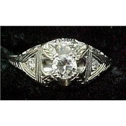 18k white gold filigree diamond ring; C