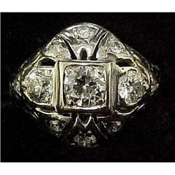 18k white gold diamond ring; C. 1915 ri