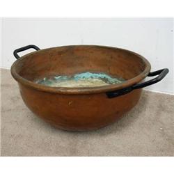 Copper candy kettle; iron baille handle