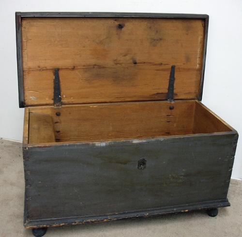 Painted blanket chest; iron strap hinge