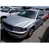Image 1 : 2001 Volvo S40