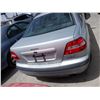 Image 2 : 2001 Volvo S40