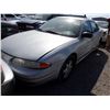 Image 1 : 2004 Oldsmobile Alero