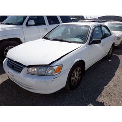 2000 Toyota Camry