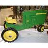Image 1 : JOHN DEERE 20 SERIES PEDAL TRACTOR