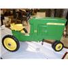 Image 2 : JOHN DEERE 20 SERIES PEDAL TRACTOR