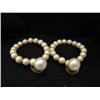 Image 3 : PAIR OF FAUX PEARL EARRINGS & BRACELET