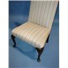Image 3 : PERIOD ENGLISH QUEEN ANNE SIDE CHAIR