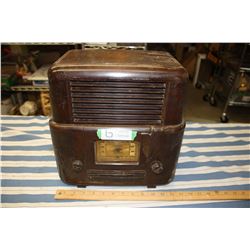 Stewart Warner Radio