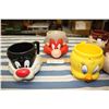 Image 2 : 11 Loony Toon Plastic Mugs