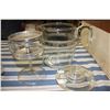 Image 3 : 6 Various Pyrex Tea Pots/Glassware WITH LIDS