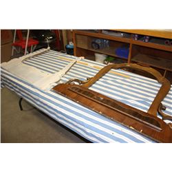 2 Dresser Mirror Stands