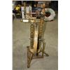 Image 1 : Old Quill Spinning Wheel