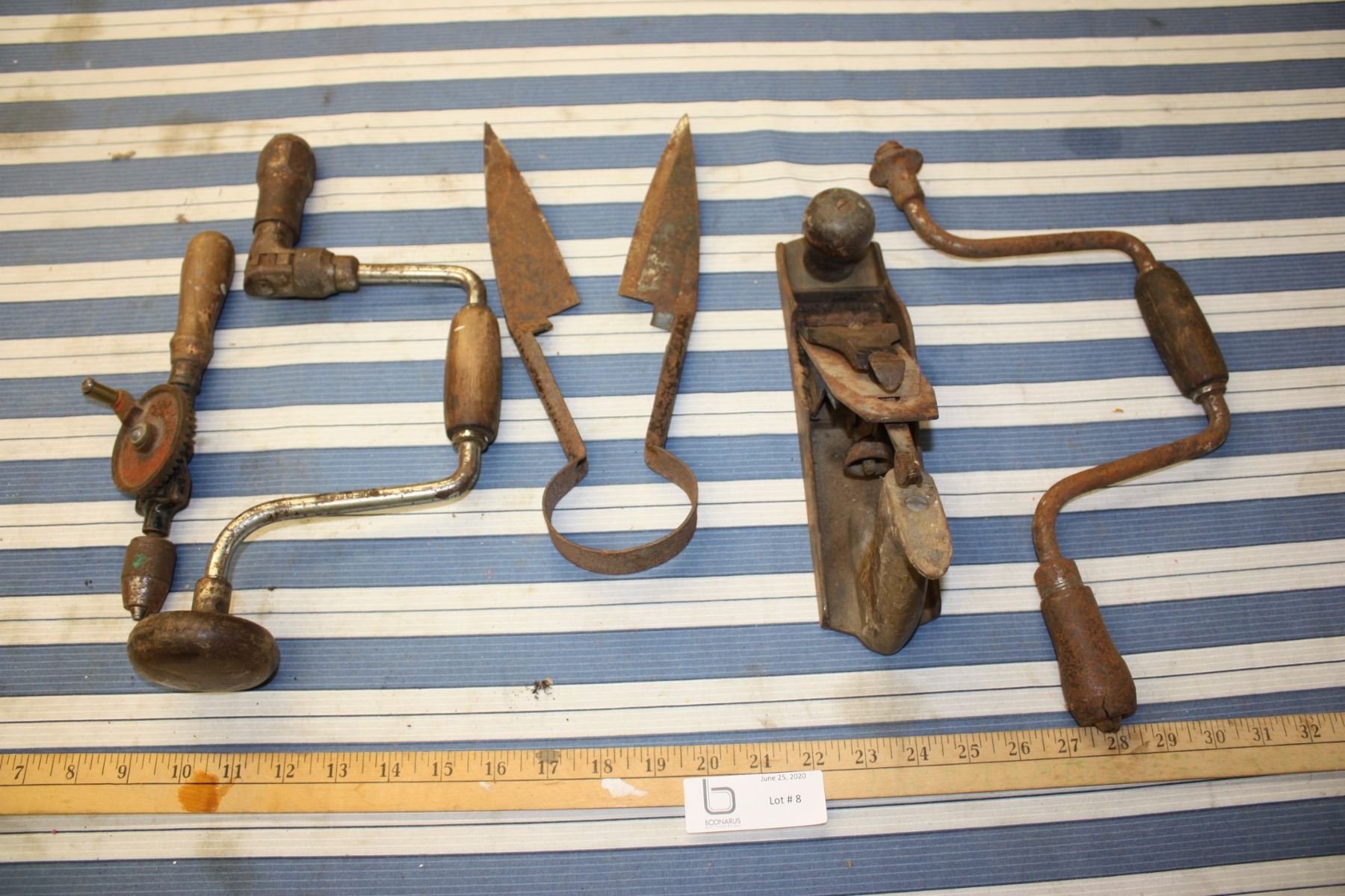Old Hand Tools - Bodnarus Auctioneering