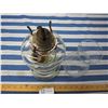 Image 3 : Clear Glass Oil Lamp with Chimney