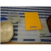 Image 5 : Lot of Plastic Food Storage, Cutting Boards, Muffin Tins, and More